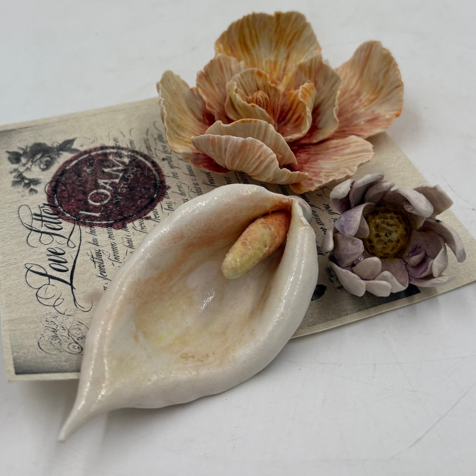 Late-Autumn 2025 Handbuilding: Sculpting Flowers (3 Weeks)