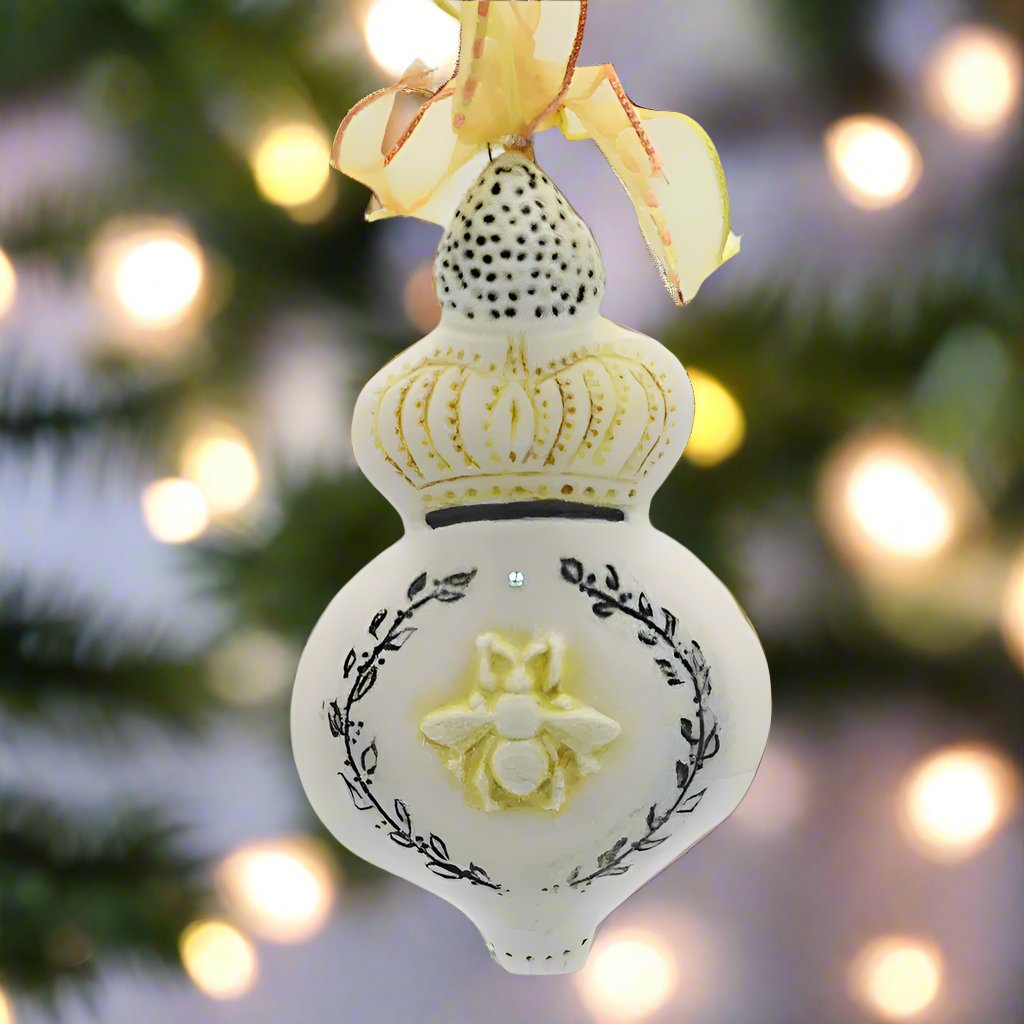 Late-Autumn 2025 Handbuilding: Holiday Ornaments (3 Weeks)